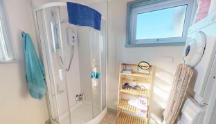 Repps with Bastwick - 2 Bedroom Detached Bungalow