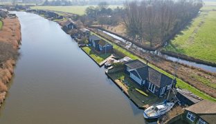 Repps with Bastwick - 2 Bedroom Detached Bungalow