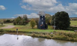 Norton Subcourse - 3 Bedroom converted wind pump