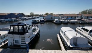 Potter Heigham - Mooring Plot