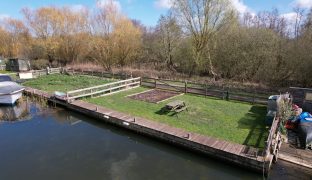 Wayford Bridge - Mooring Plot