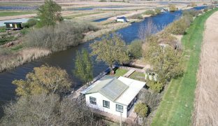 Repps with Bastwick - 2 Bedroom Detached bungalow