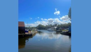 The Staithe Stalham - 3 Bedroom Duplex Apartment
