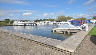 Potter Heigham - Mooring plot
