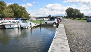 Potter Heigham - Mooring plot