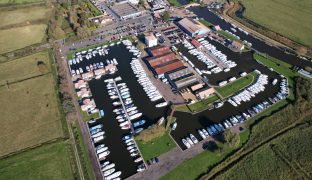 Potter Heigham - Mooring plot
