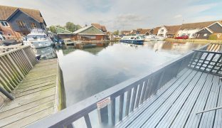 Wroxham - 2 Bedroom Town House