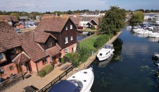 Wroxham - 2 Bedroom Town House