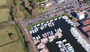 Potter Heigham - Mooring Plot